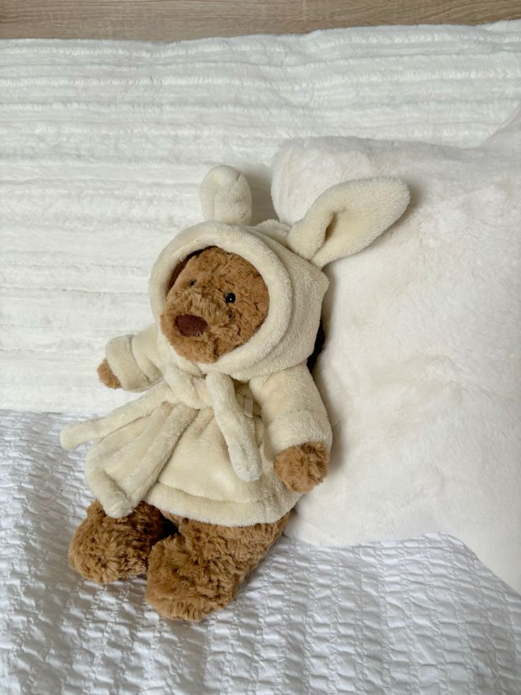 Jellycat – Bartholomew Bear Bathrobe