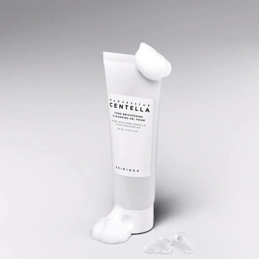 SKIN1004 – Limpiador Madagascar Centella Tone Brightening Cleansing Gel Foam