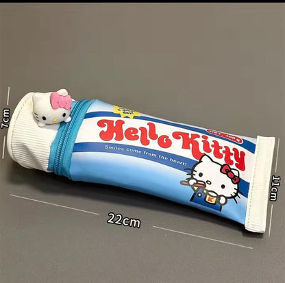 Estuche Hello Kitty en forma de pasta de dientes