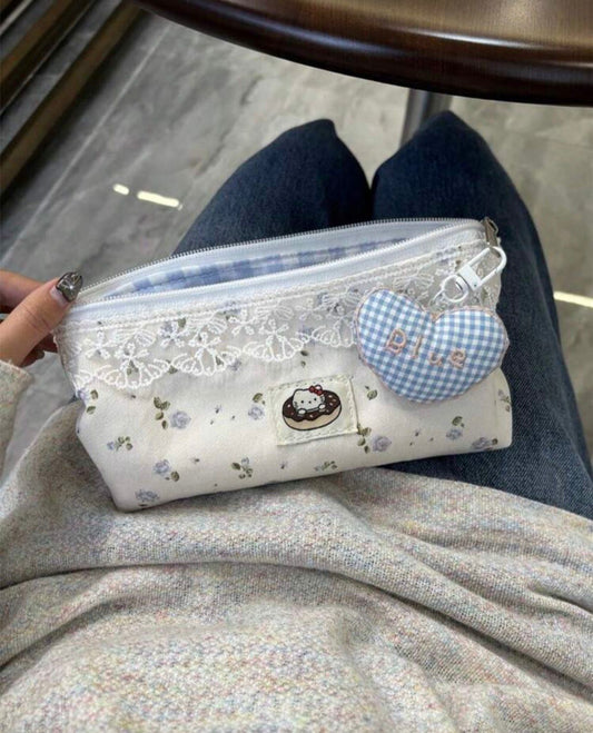 Estuche Hello Kitty + set de bolígrafos Hello Kitty