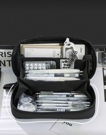 Estuche con organizadores