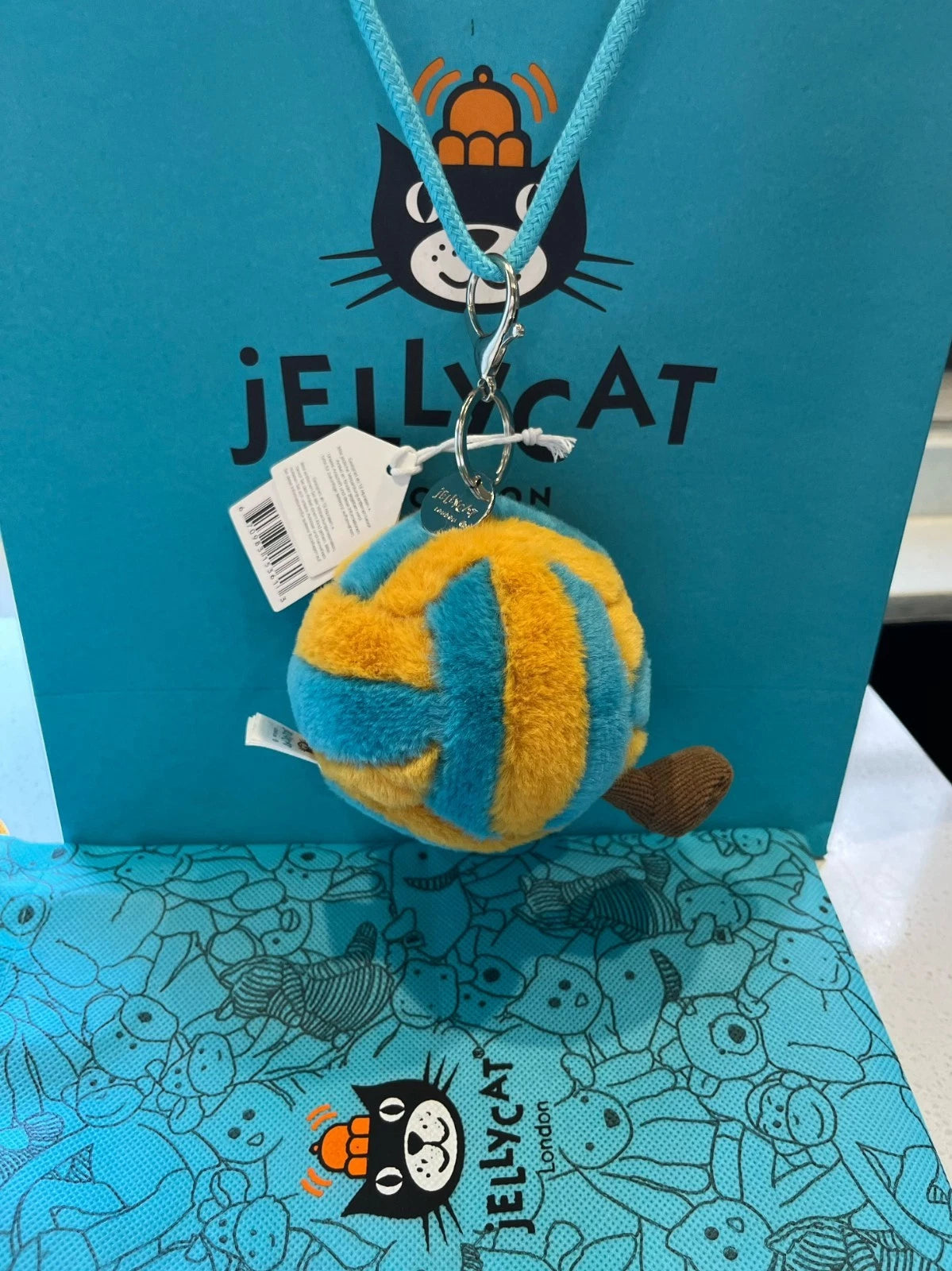 Jellycat – Volleyball Bag Charm
